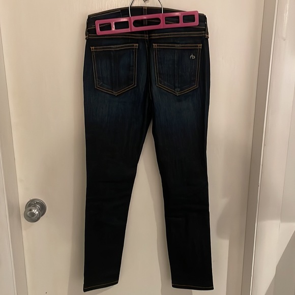 Rag & Bone skinny jeans, dark wash in size 24 - Picture 4 of 5